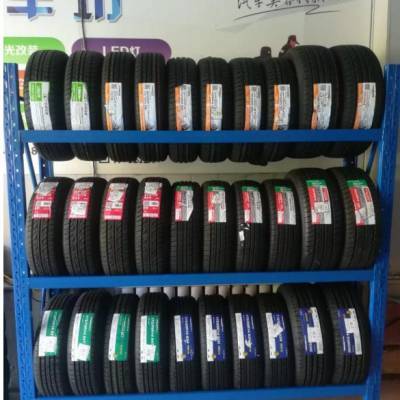 专业展示，井然有序 解析4S店与汽车用品店的轮胎货架与展示架